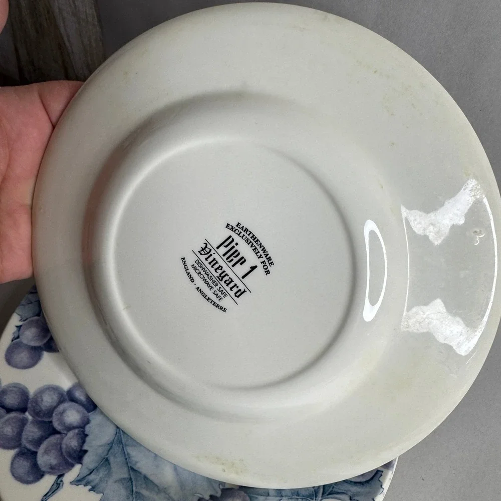 Pier 1 Vineyard Earthenware Salad Dessert Plates Set of 4 Blue Grapes England
